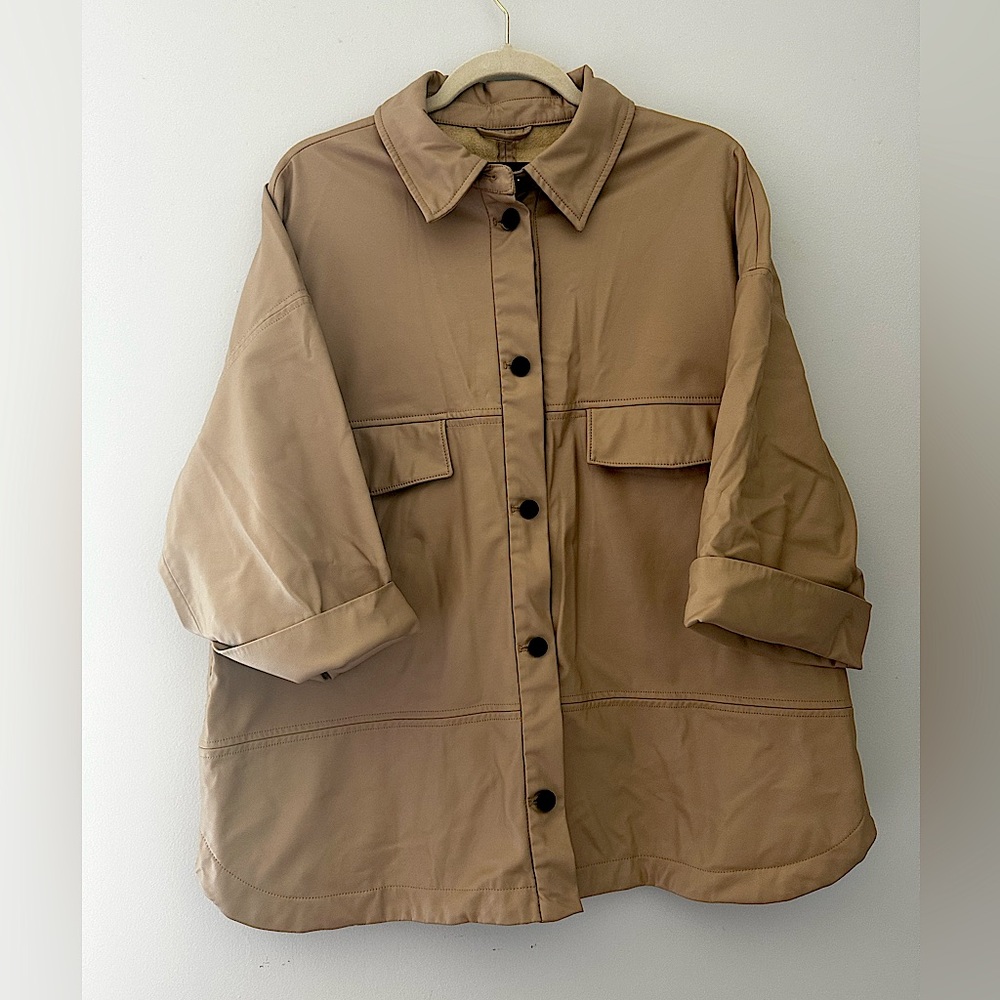 Casual Slouch Tan Jacket with Black Buttons Size L